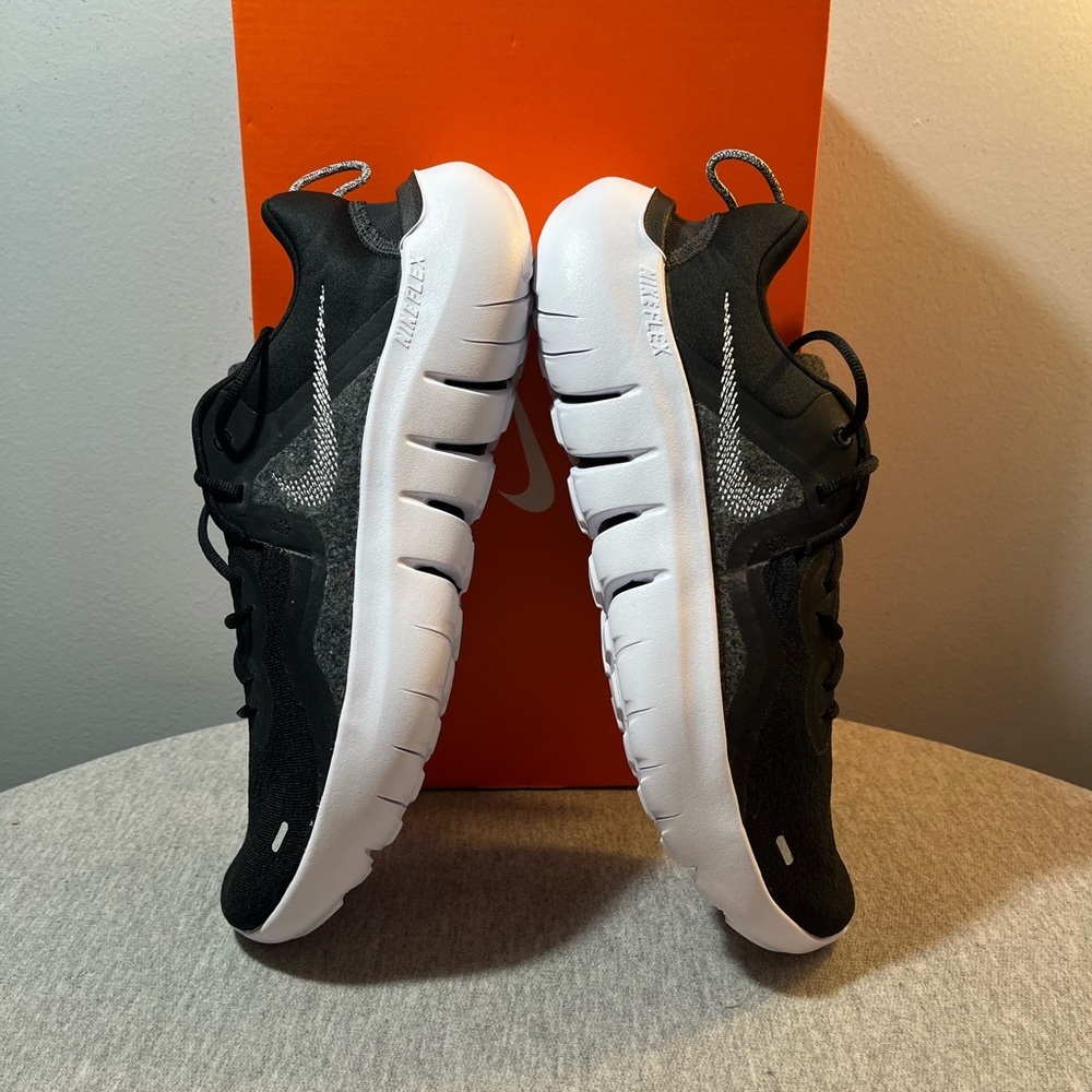 Nike Flex 2021 RN Black White Smoke Grey Men's Running Shoes Size 12 CW3408-002 - Picture 7 of 11